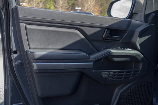 2024 Toyota Tacoma 2WD SR5