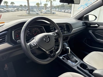 2019 Volkswagen Jetta R-Line