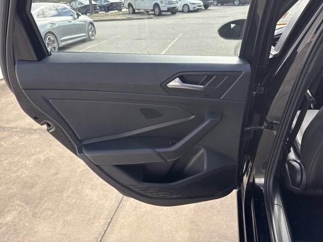 2019 Volkswagen Jetta R-Line