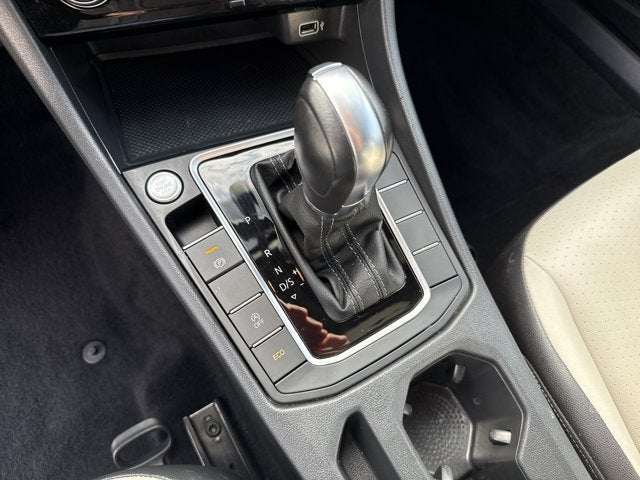 2019 Volkswagen Jetta R-Line