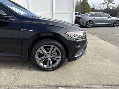 2019 Volkswagen Jetta R-Line