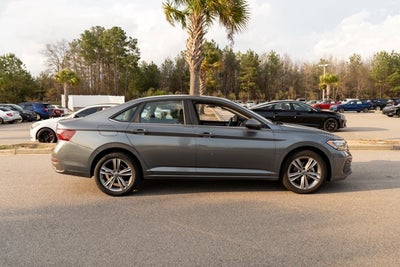 2024 Volkswagen Jetta SE