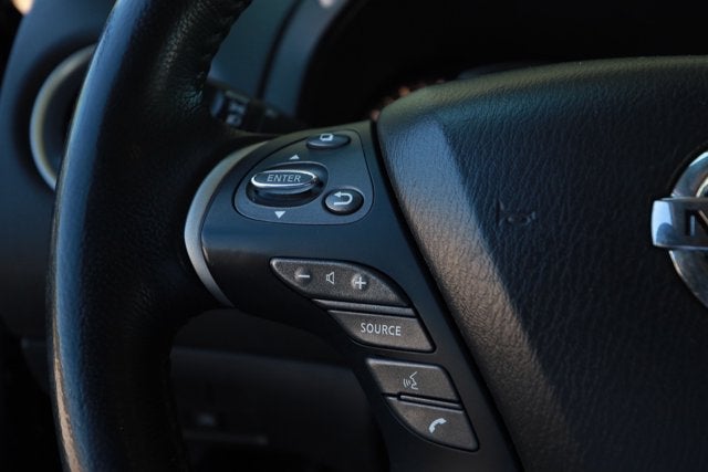 2019 Nissan Pathfinder SV