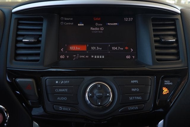 2019 Nissan Pathfinder SV