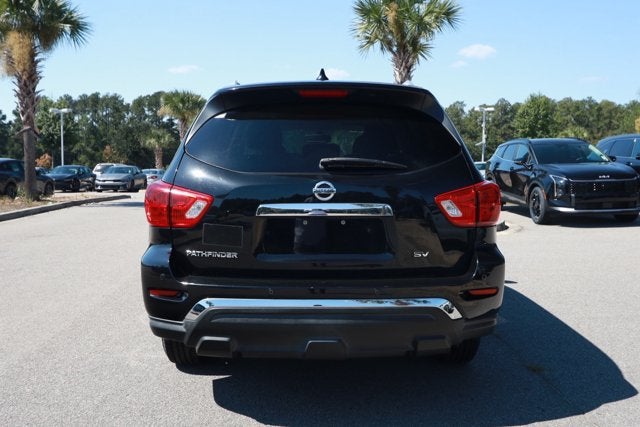 2019 Nissan Pathfinder SV