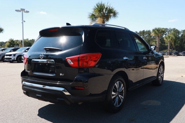 2019 Nissan Pathfinder SV