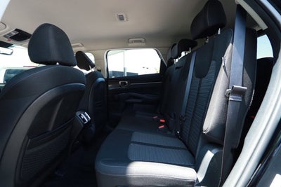 2025 Kia Sorento LX