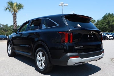 2025 Kia Sorento LX