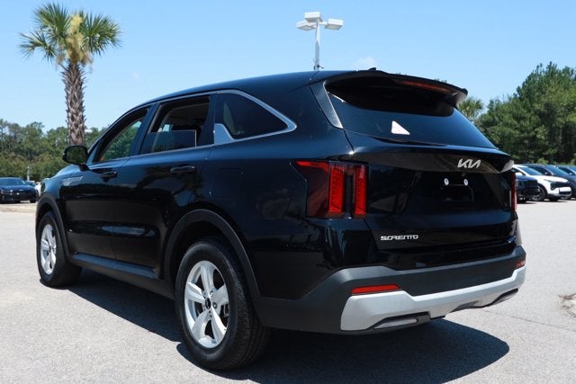 2025 Kia Sorento LX