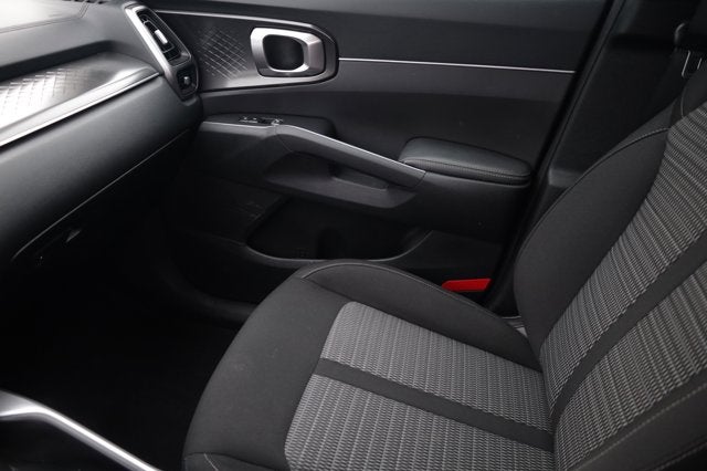 2021 Kia Sorento LX
