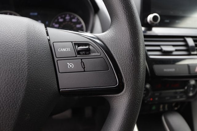 2024 Mitsubishi Eclipse Cross LE