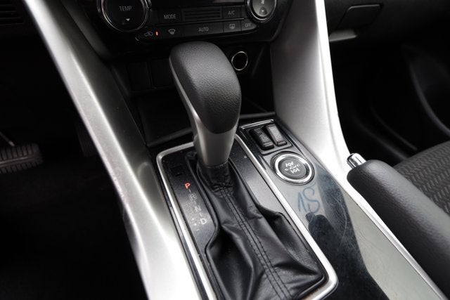 2024 Mitsubishi Eclipse Cross LE