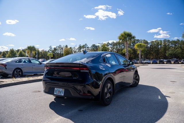 2024 Toyota Prius LE