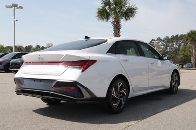 2024 Hyundai Elantra Limited