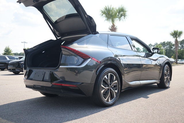 2022 Kia EV6 Wind