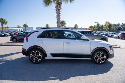 2024 Kia Niro EX Touring