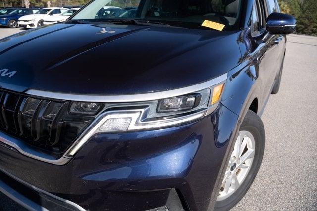 2023 Kia Carnival LX