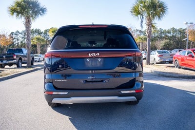2023 Kia Carnival LX