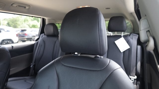 2025 Kia Carnival EX