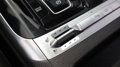 2024 Kia Carnival SX