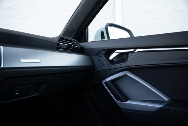 2024 Audi Q3 S line Premium