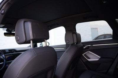 2024 Audi Q3 S line Premium