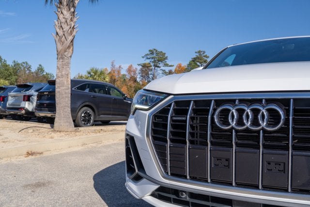2024 Audi Q3 S line Premium