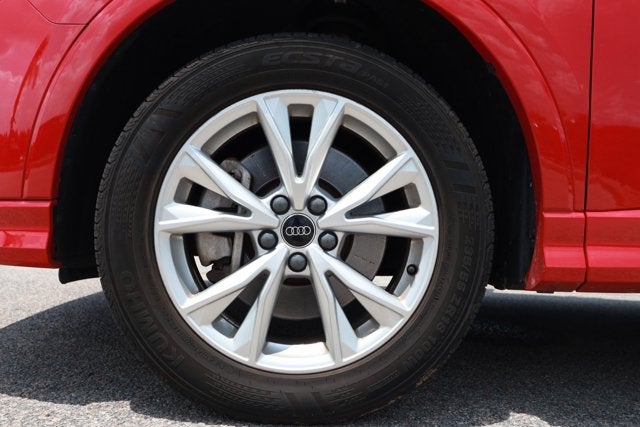 2024 Audi Q3 S line Premium