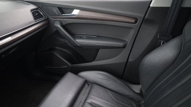 2024 Audi Q5 S line Premium Plus