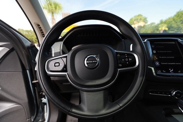2021 Volvo XC90 Momentum