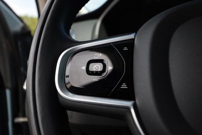 2021 Volvo XC90 Momentum