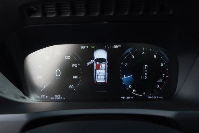 2021 Volvo XC90 Momentum