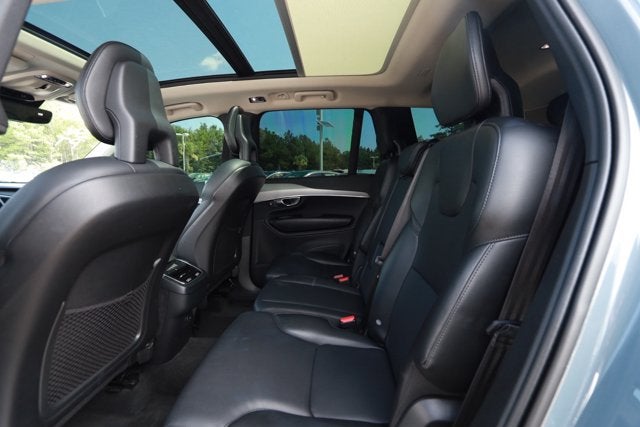 2021 Volvo XC90 Momentum