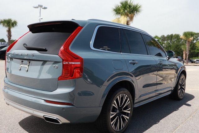 2021 Volvo XC90 Momentum