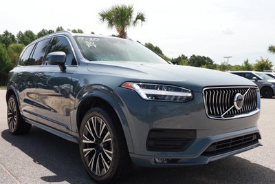 2021 Volvo XC90 Momentum